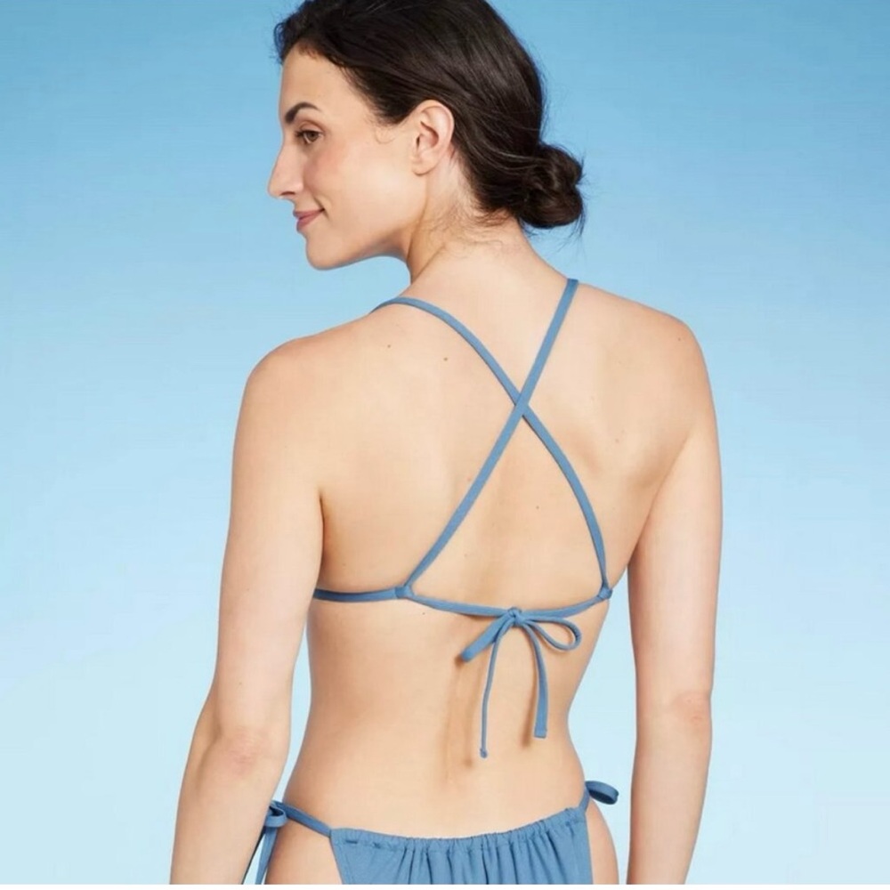 Blue string bikini set - Picture 2 of 8